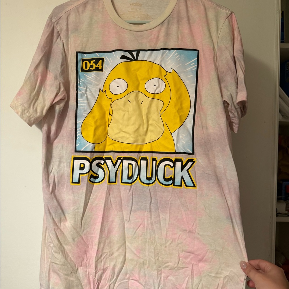 Psyduck Graphic T-Shirt